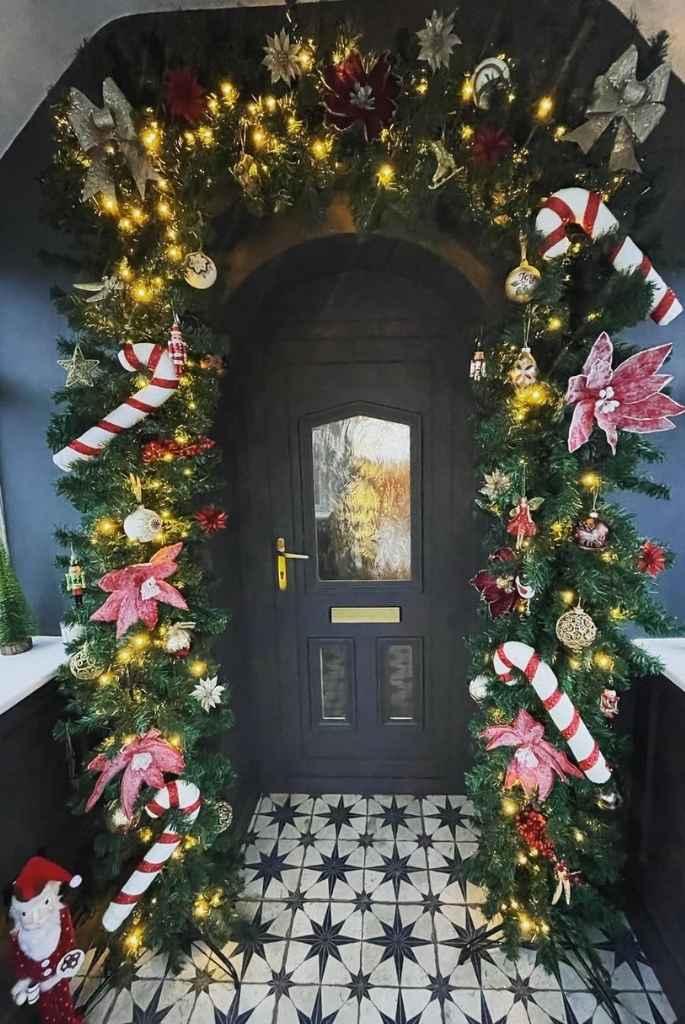 Candy Cane Christmas Doorway Archway
