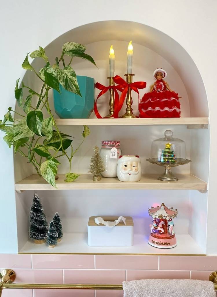 Charming Christmas Bathroom Shelf