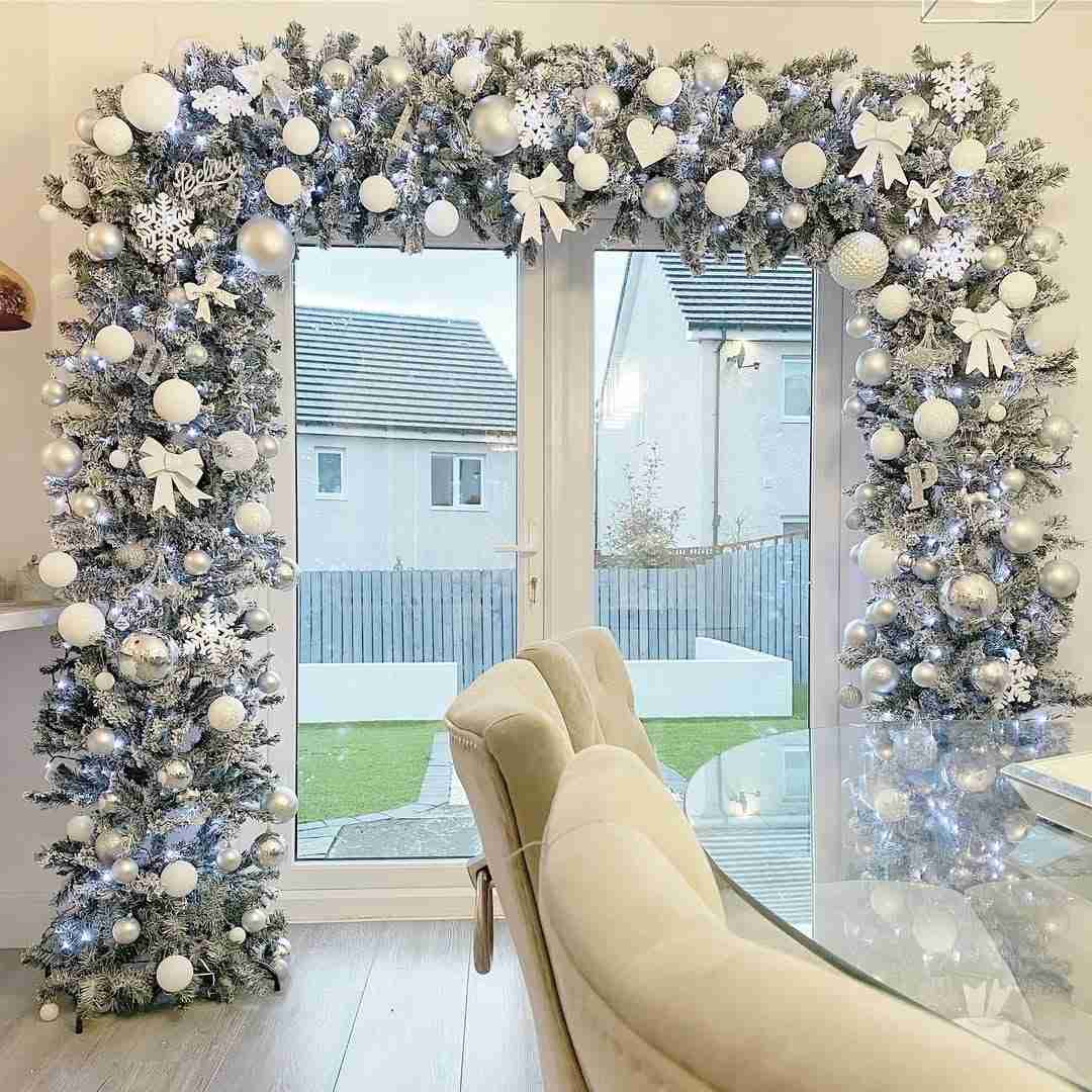 Frosted White Christmas Archway