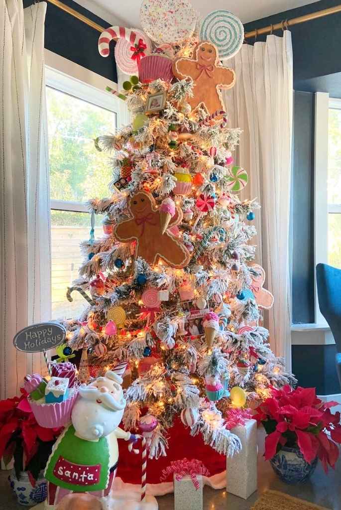 Gingerbread Candyland Christmas Tree