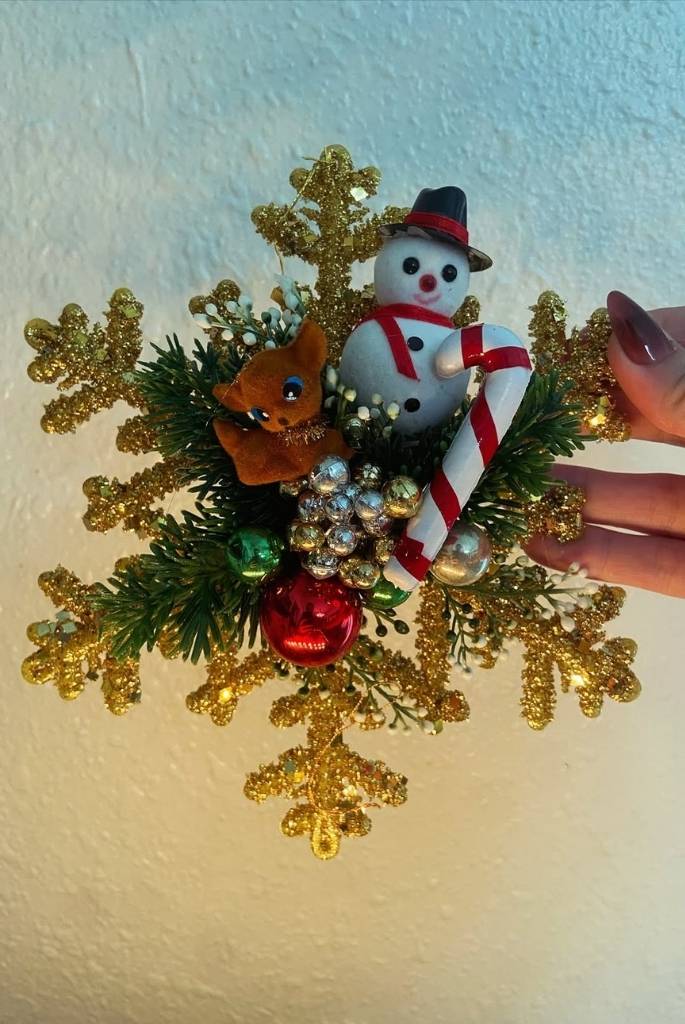 Glitter Snowflake Christmas Wall Accent