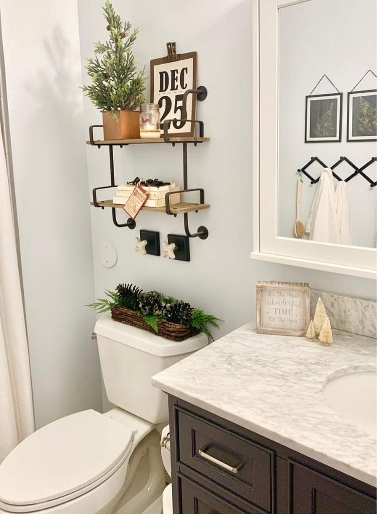 Minimalist Christmas Bathroom Style