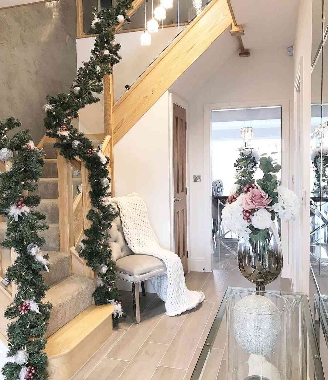 Minimalist Stair with Silver Accents