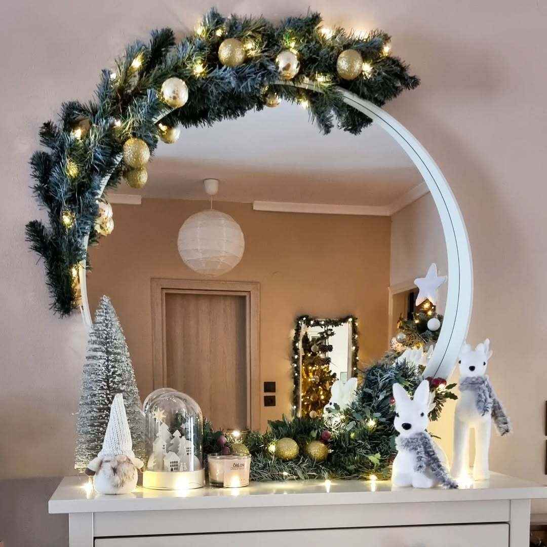 Whimsical Mirror Garland Vignette
