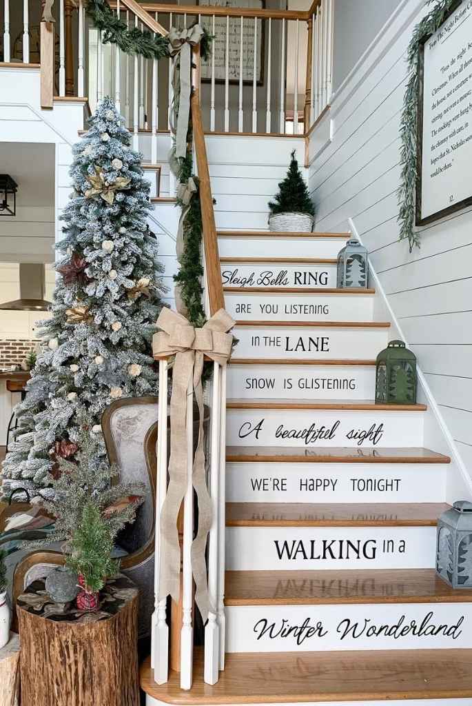 Winter Wonderland Staircase Garland