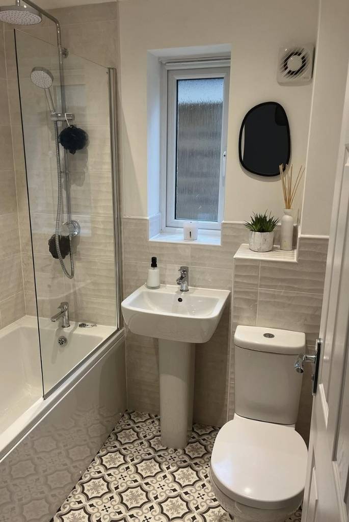 Compact Modern Bathroom