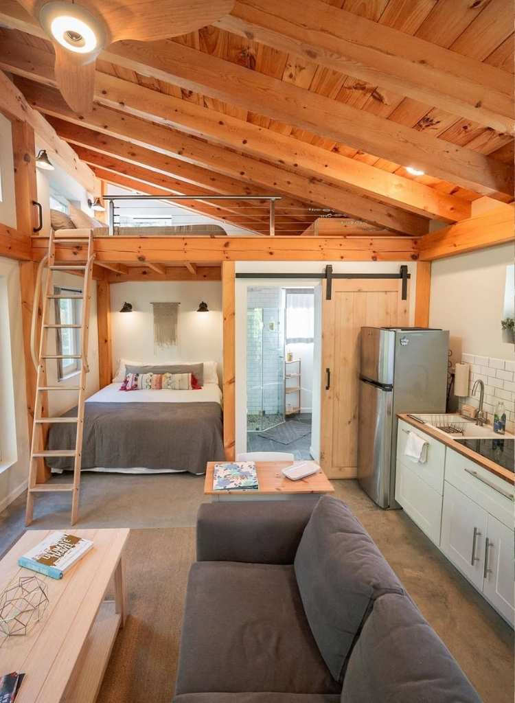 Modern Loft Cabin Studio