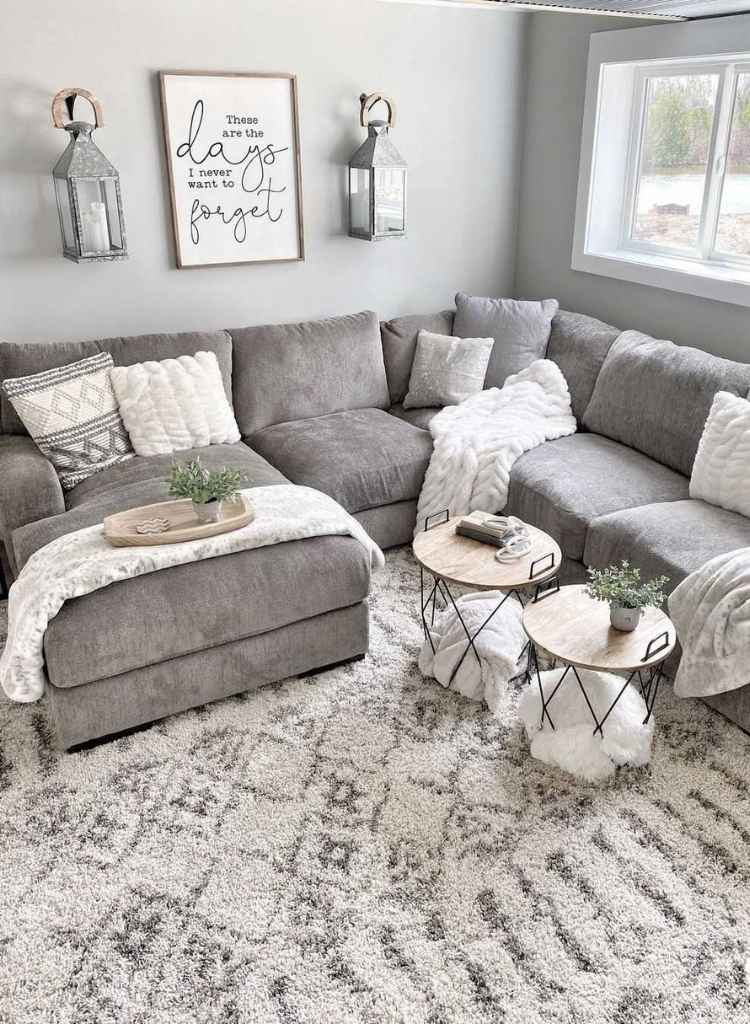 Cozy Gray Sectional with Soft Textures