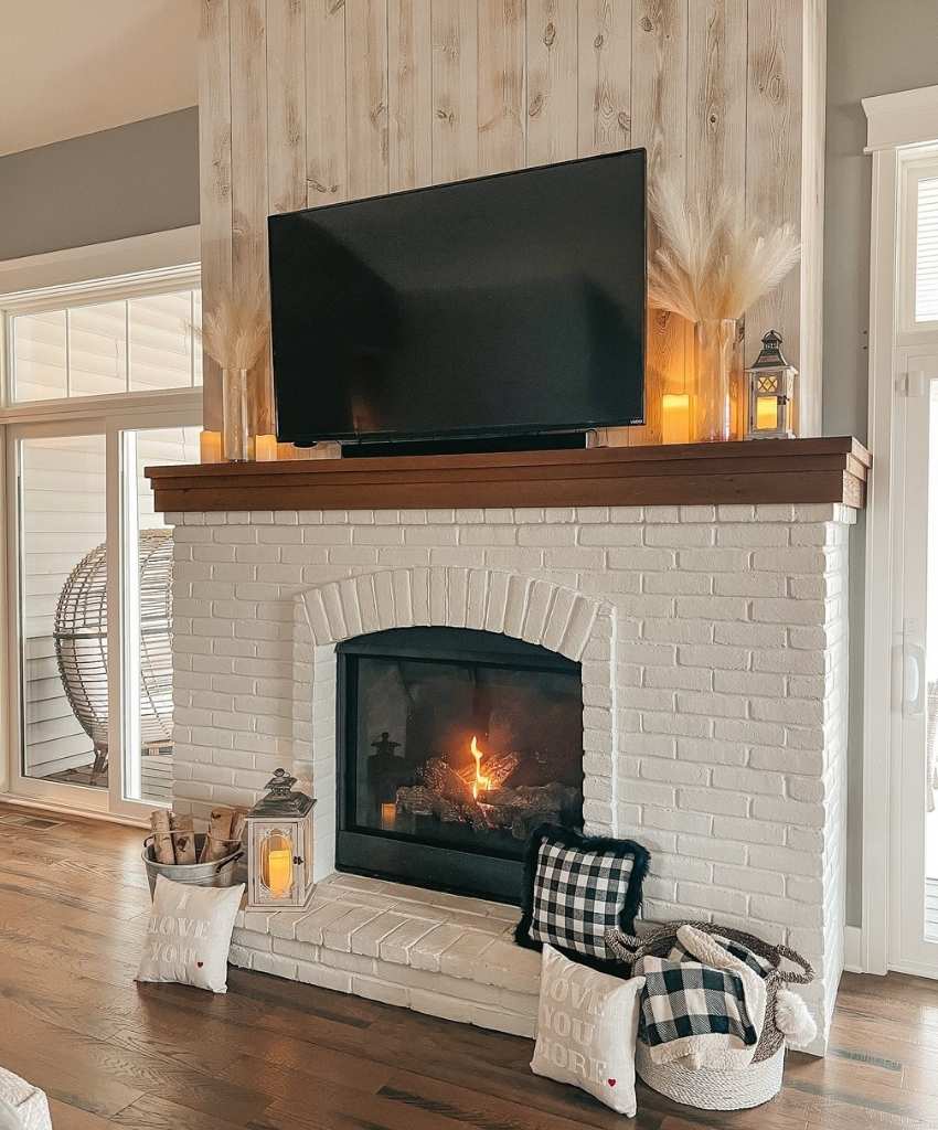 Cozy Modern Farmhouse Fireplace Charm