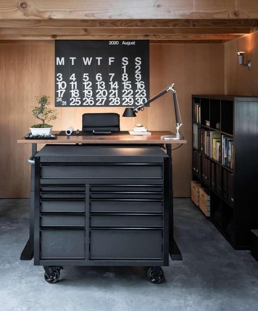 Moody Modern Office Inspiration