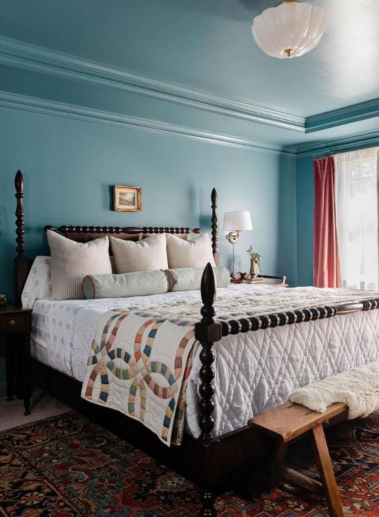 Vintage Teal Charm Bedroom