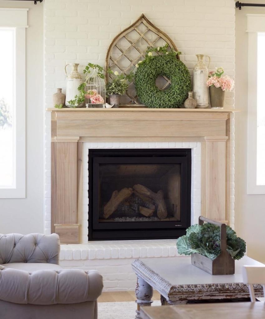 Spring Mantel in Soft Neutrals