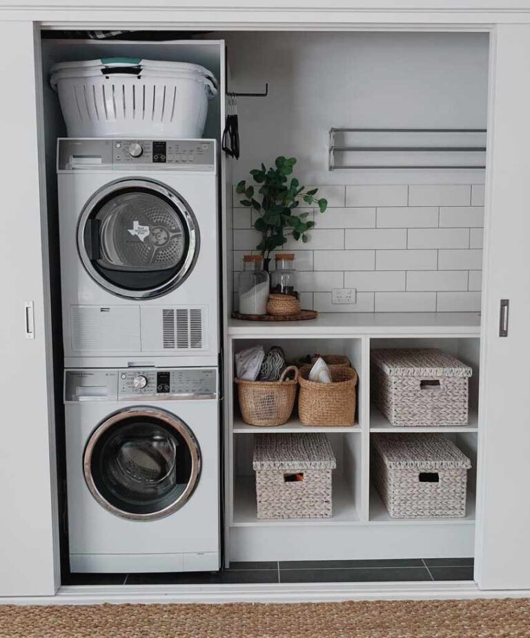 21 Hallway Laundry Room Ideas to Maximize Space & Style