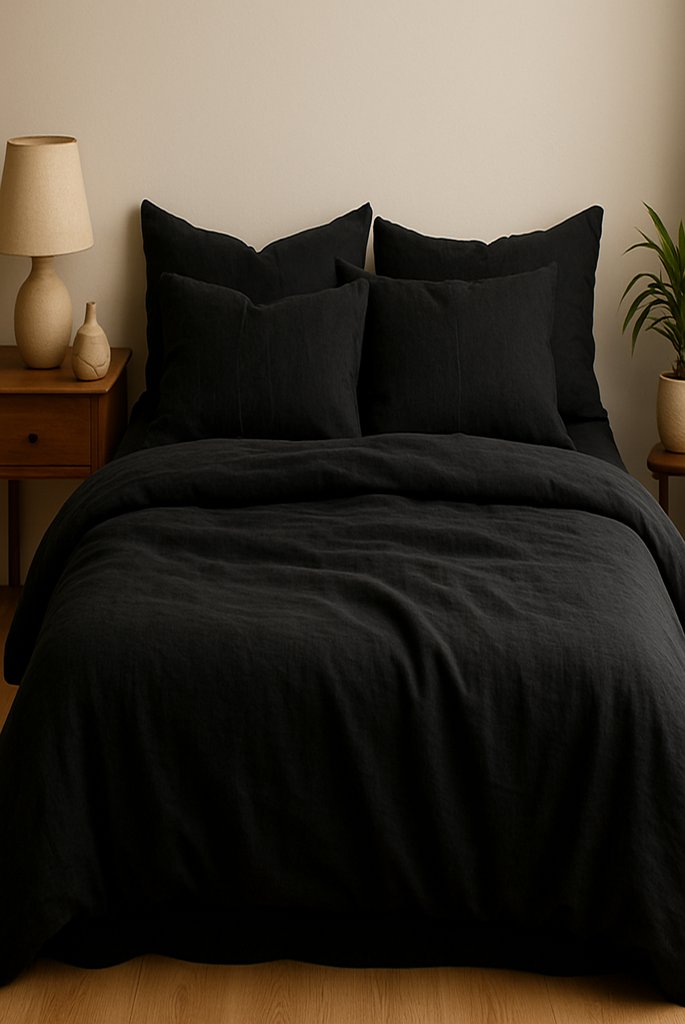 Black Bedding