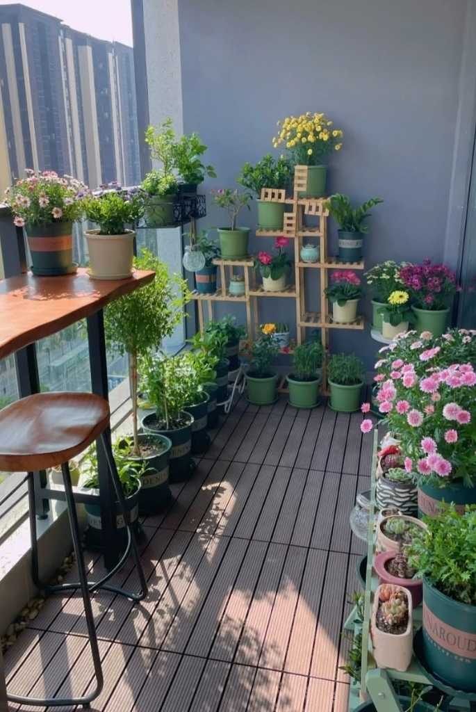 Flower Tower Balcony