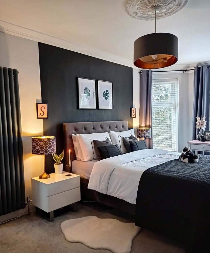 Chic Black and White Bedroom