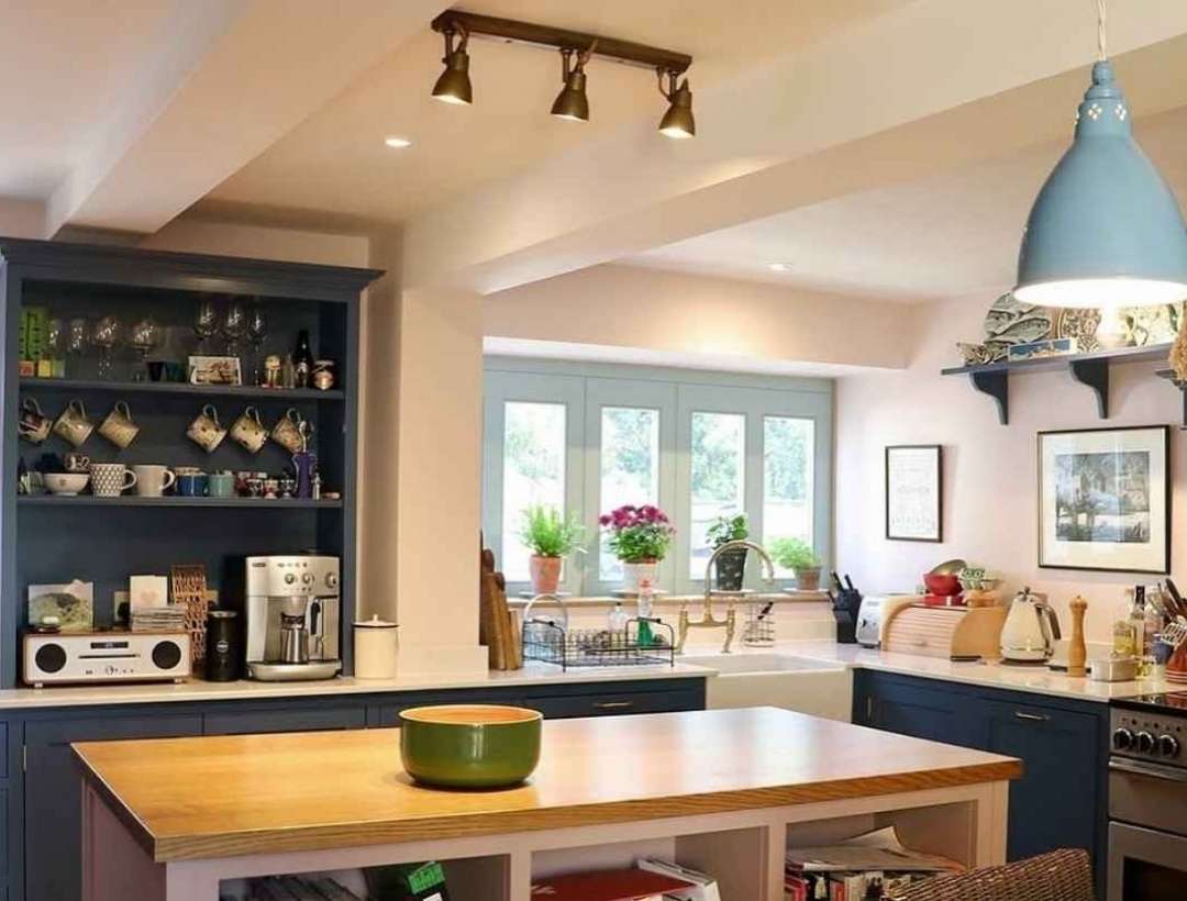 Cozy Cottage Kitchen
