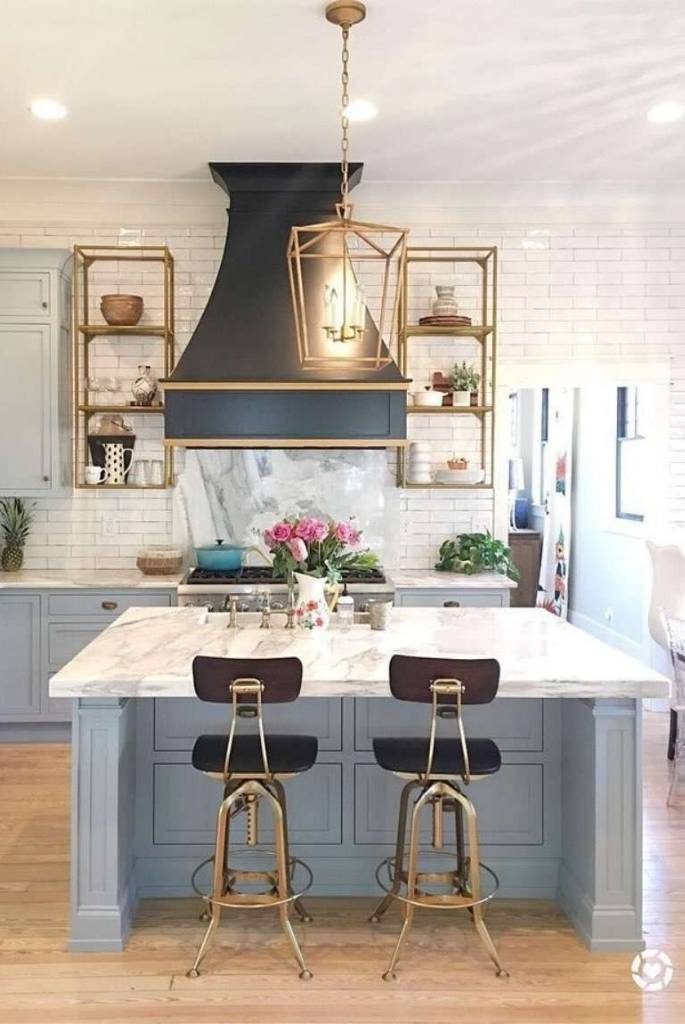 Elegant Blue and Gold Kitchen