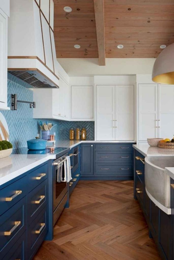 Modern Blue and White Kitchen