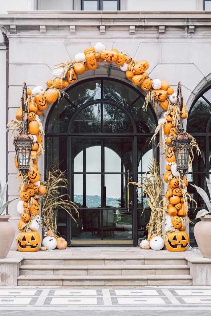 Pumpkin Archway Entrance