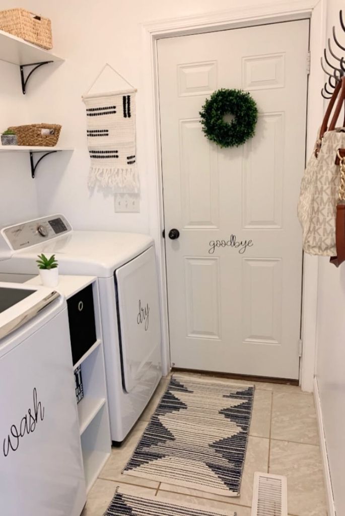 Black & White Laundry Entryway 