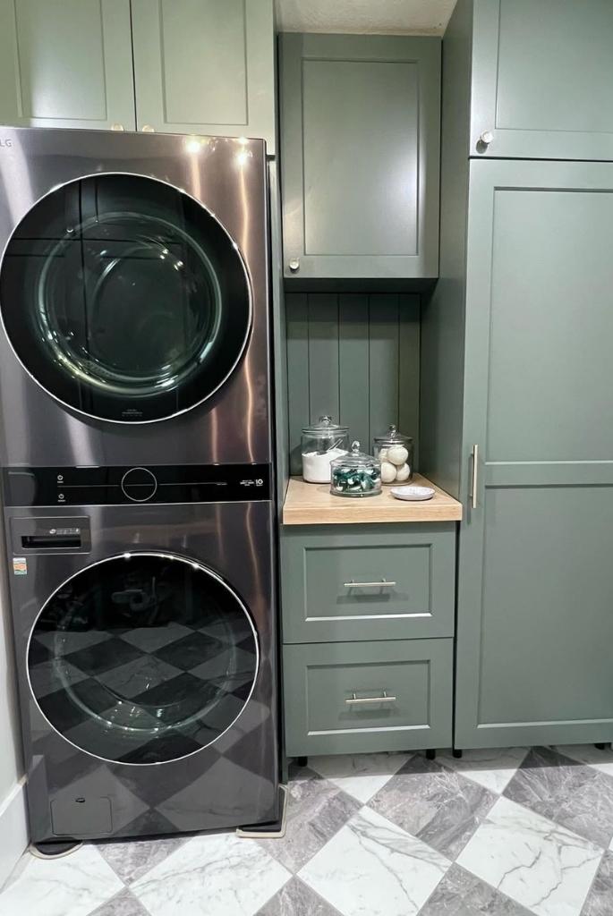 Deep Green Laundry with Luxe Touches