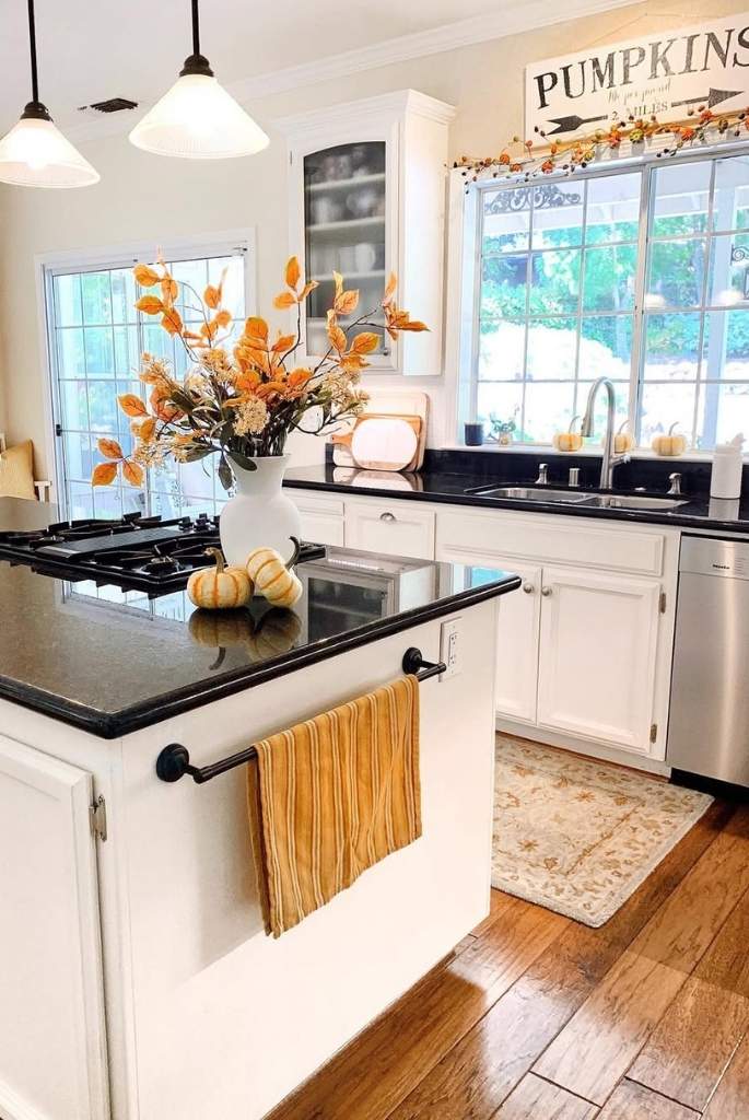 Autumn Charm Kitchen Touch