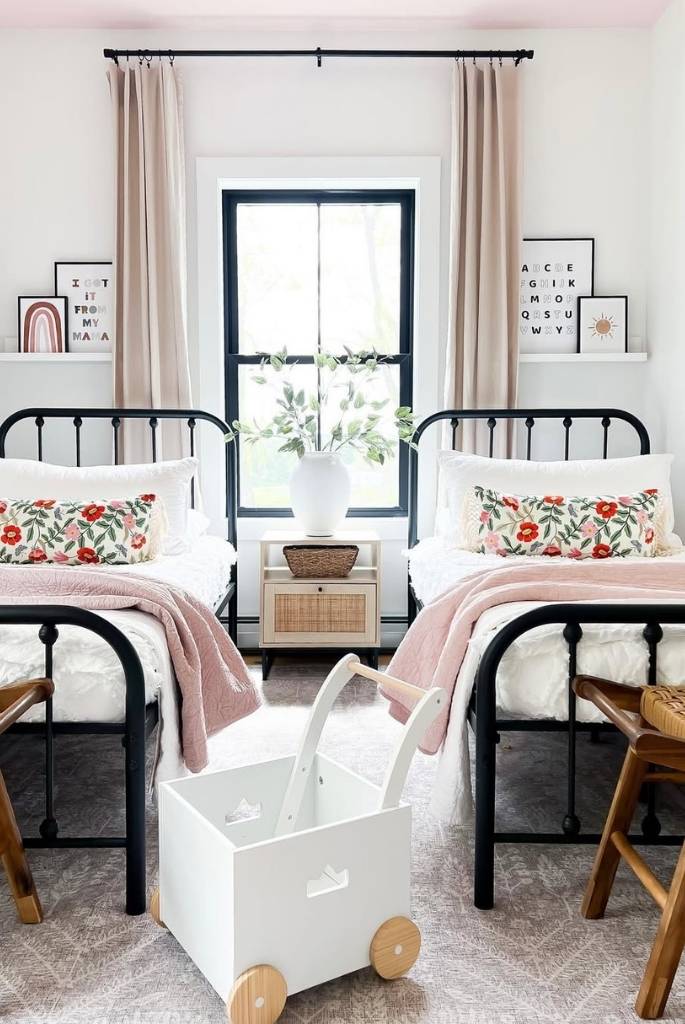 Blush & Black Shared Twin Setup