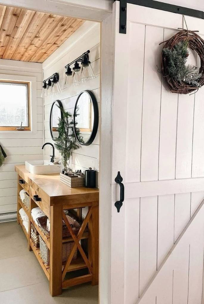 Farmhouse Bathroom Retreat