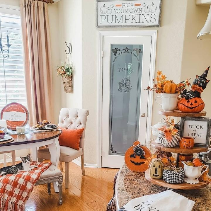 Pumpkin Pantry Corner