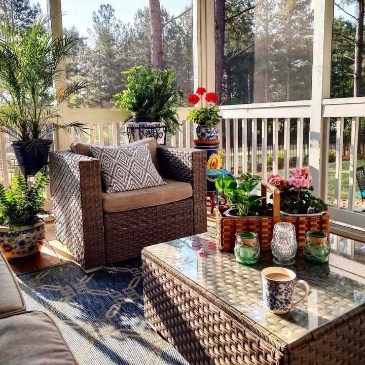 Sunny Garden Patio Lounge
