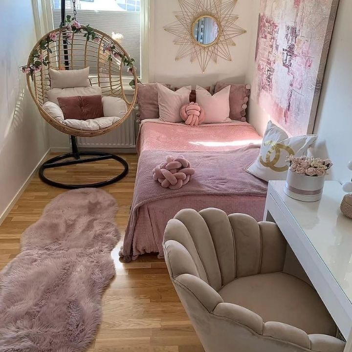 Cozy Pink Swing Bedroom