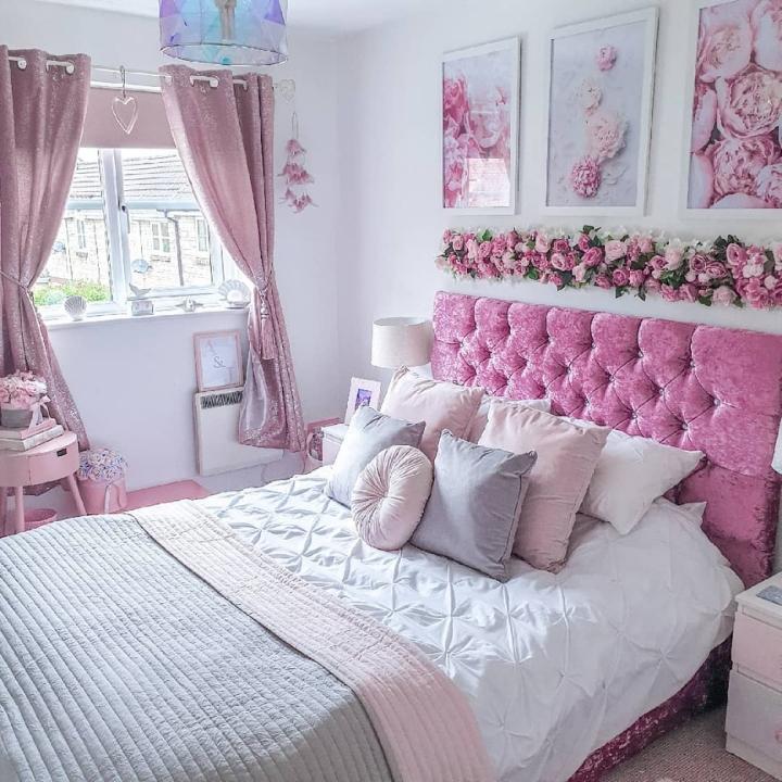 Floral Glam Pink Bedroom
