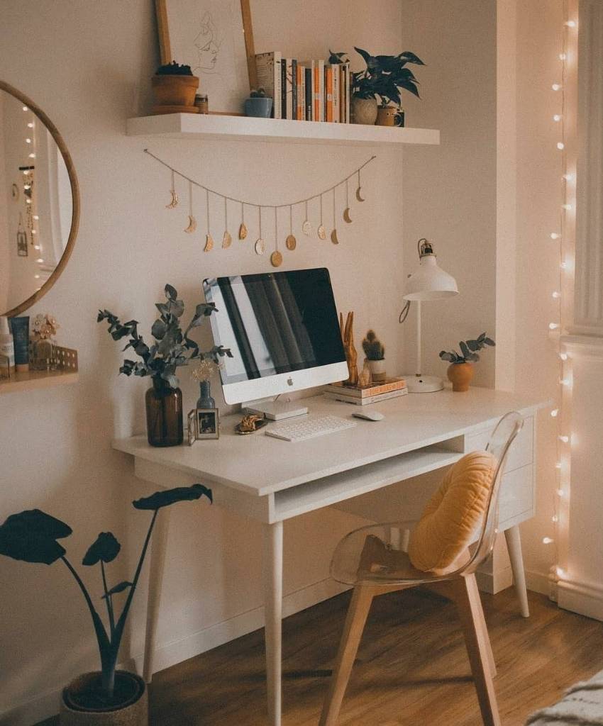 Minimalist Home Office