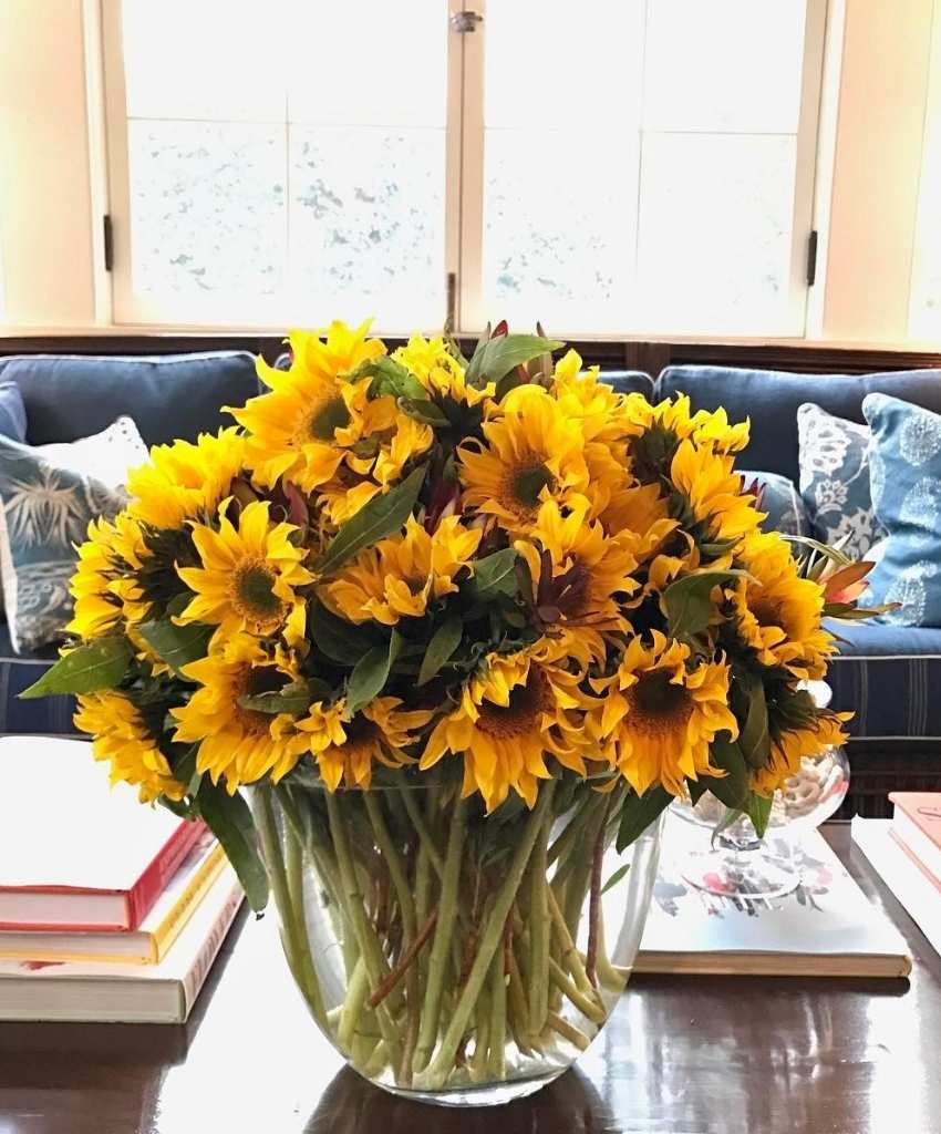 Sunflower Vase Centerpiece