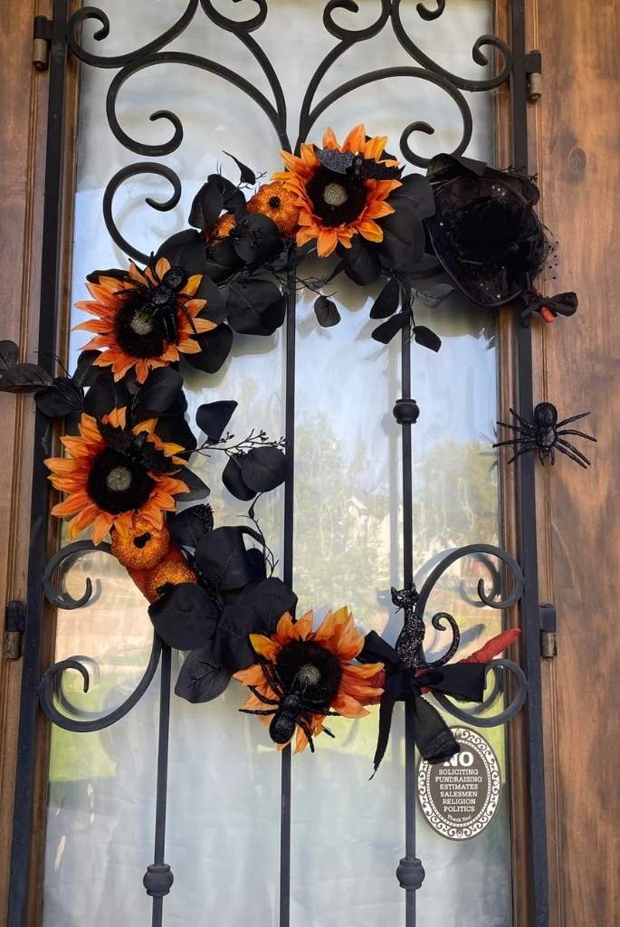 Witch's Garden Halloween Sunflower Swag