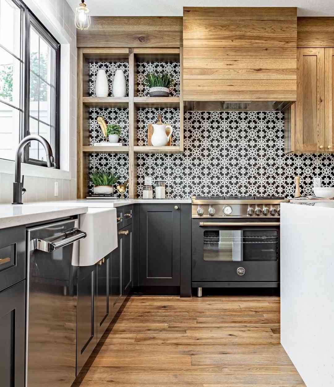 Black and White Patterned Tile Backsplash