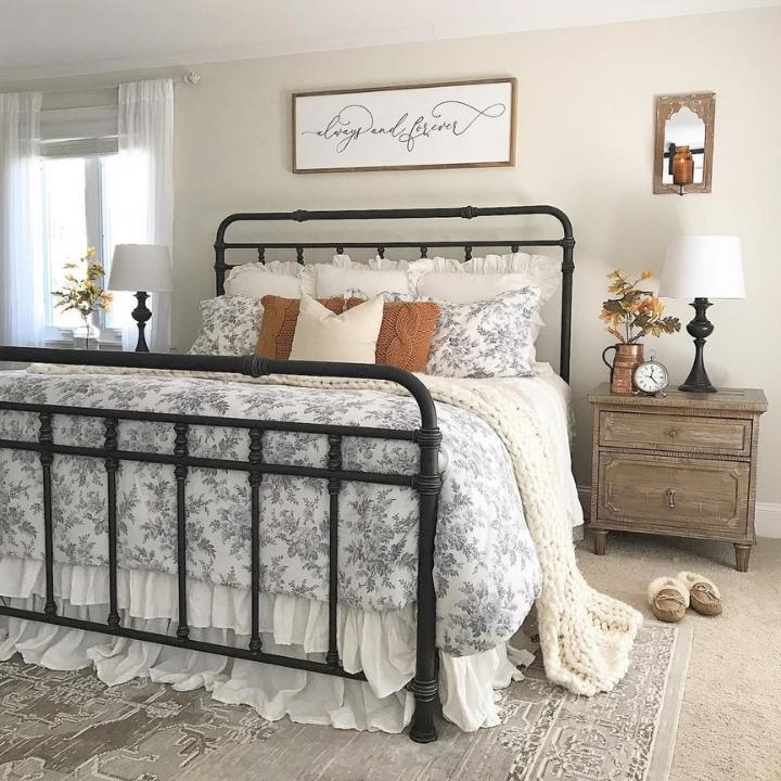 Classic Farmhouse Fall Bedroom