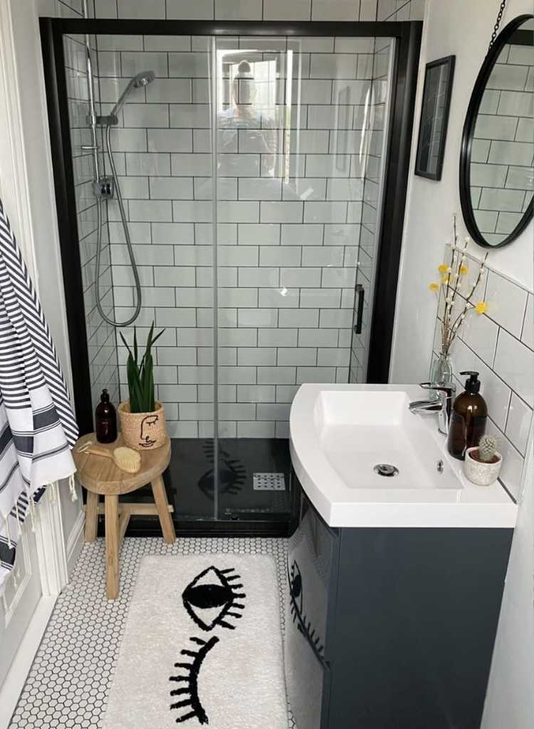 Compact Monochrome Bathroom