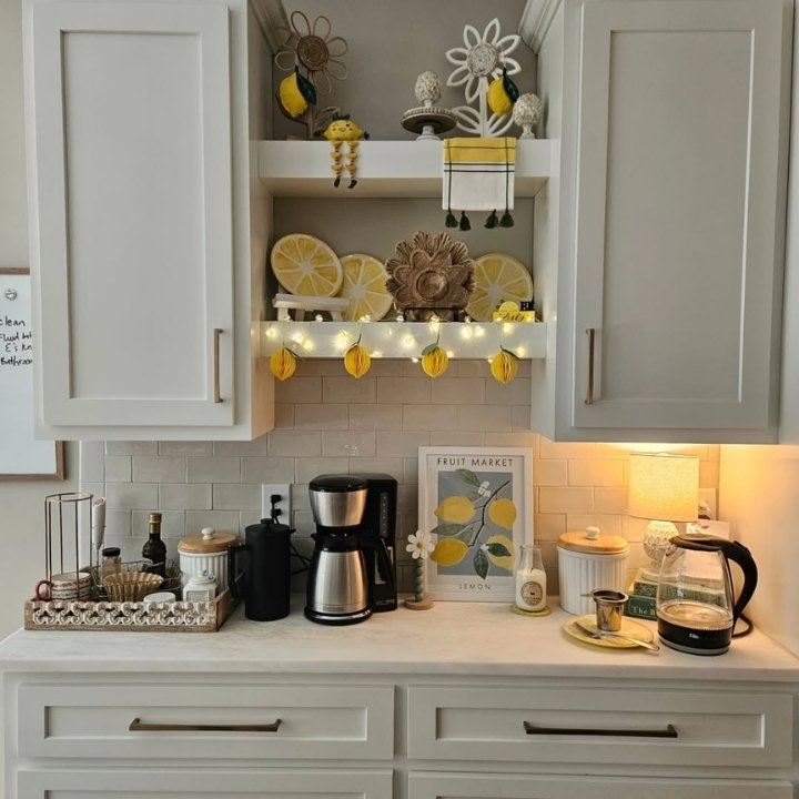 Lemon-Themed Coffee Bar