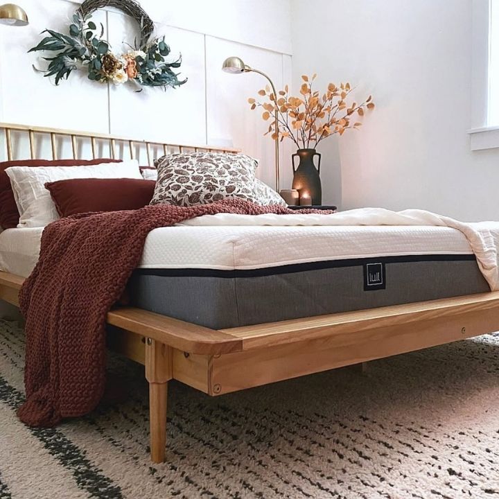 Minimalist Autumn Bedroom