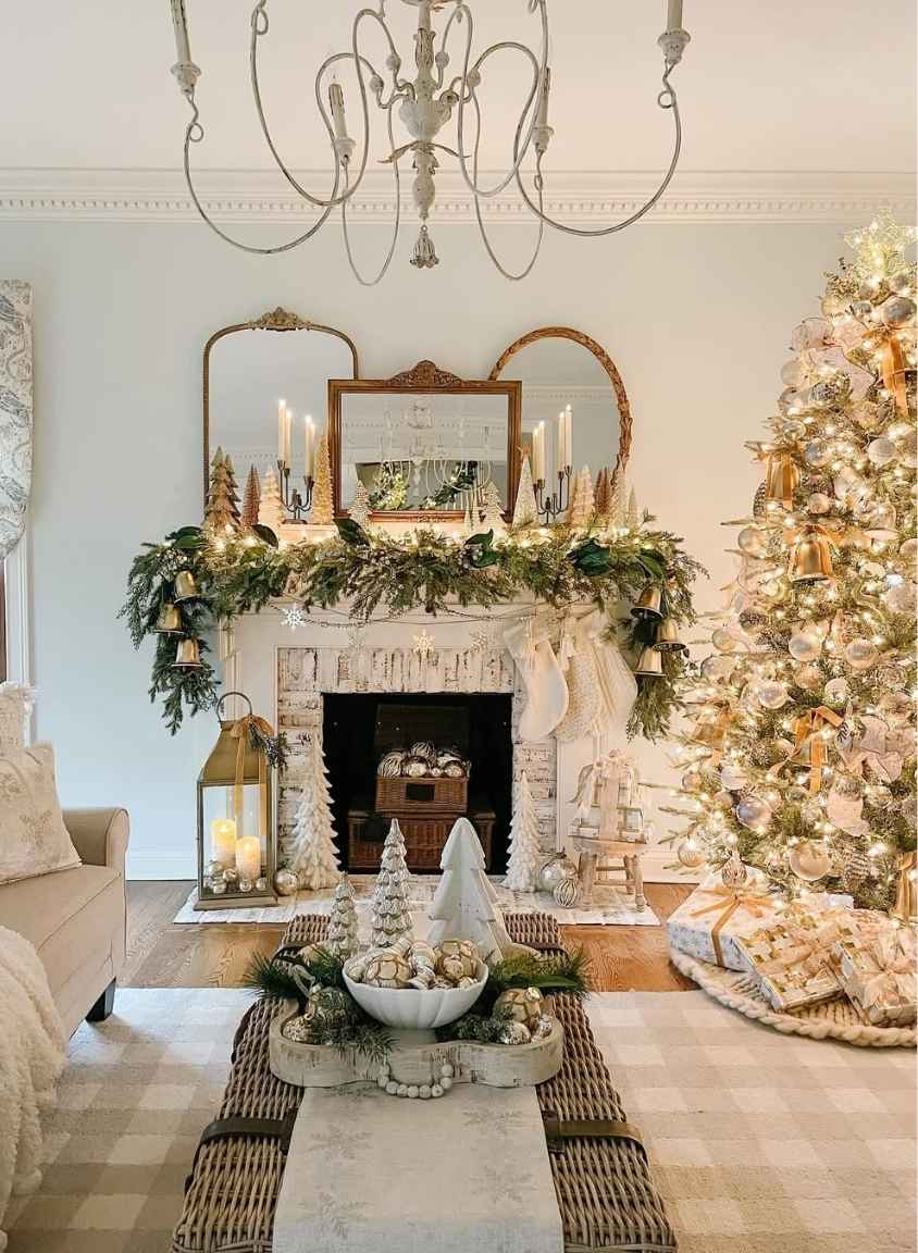 Elegant Christmas Living Room Decor