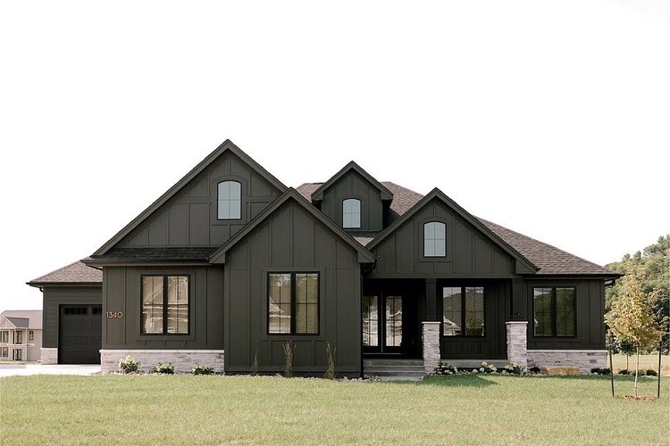 Midnight Grove Cottage