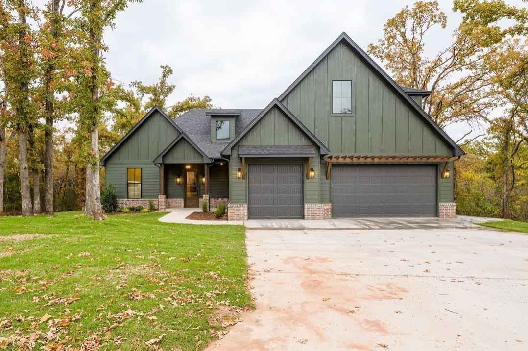 Oakridge Dark Green Estate