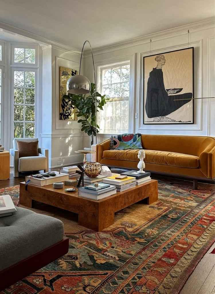 Modern Heritage Lounge