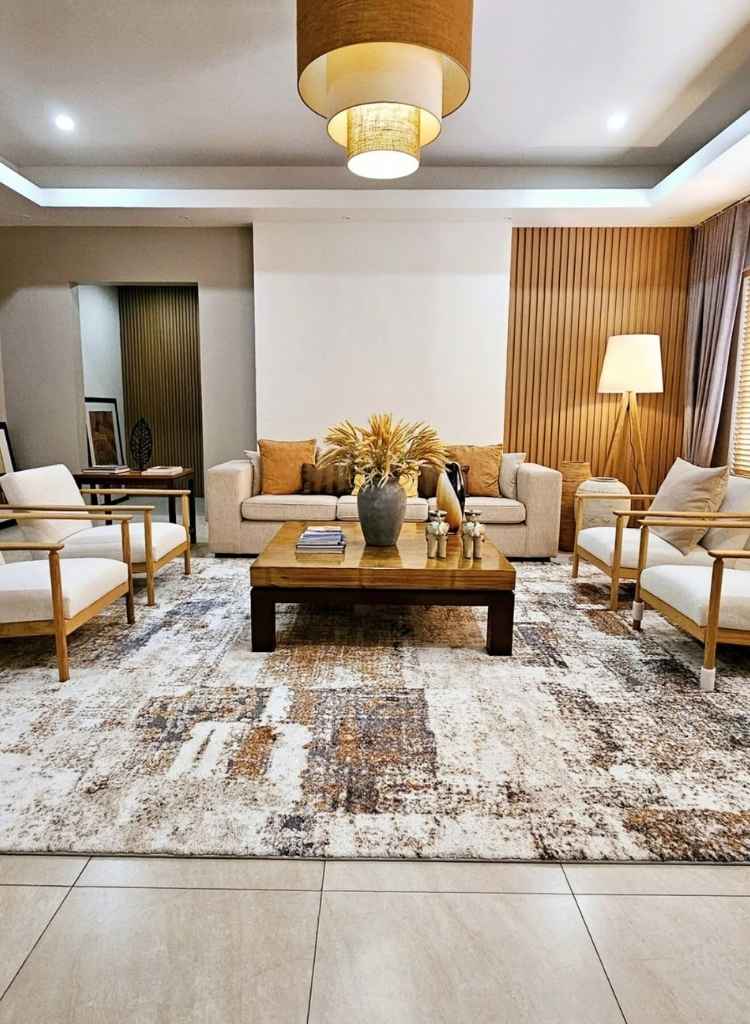 Modern Neutral Space