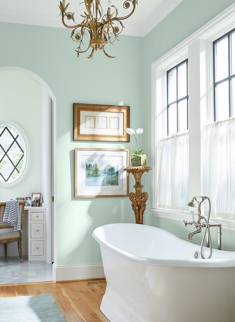 Southern Sanctuary Bathroom