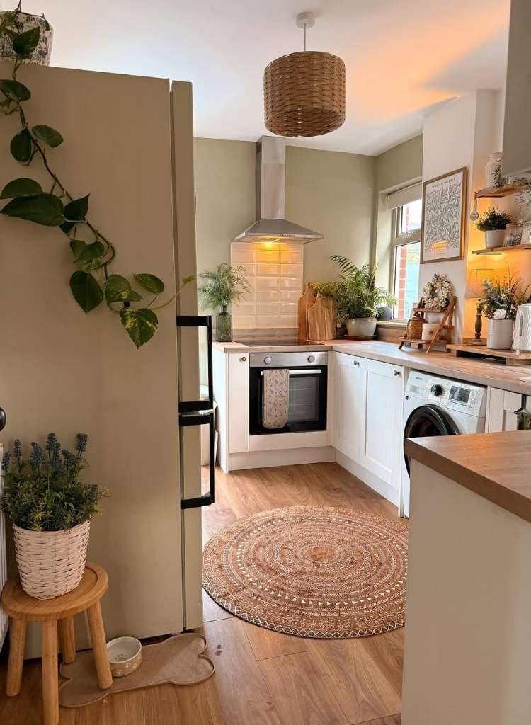 Warm Earthy Kitchen