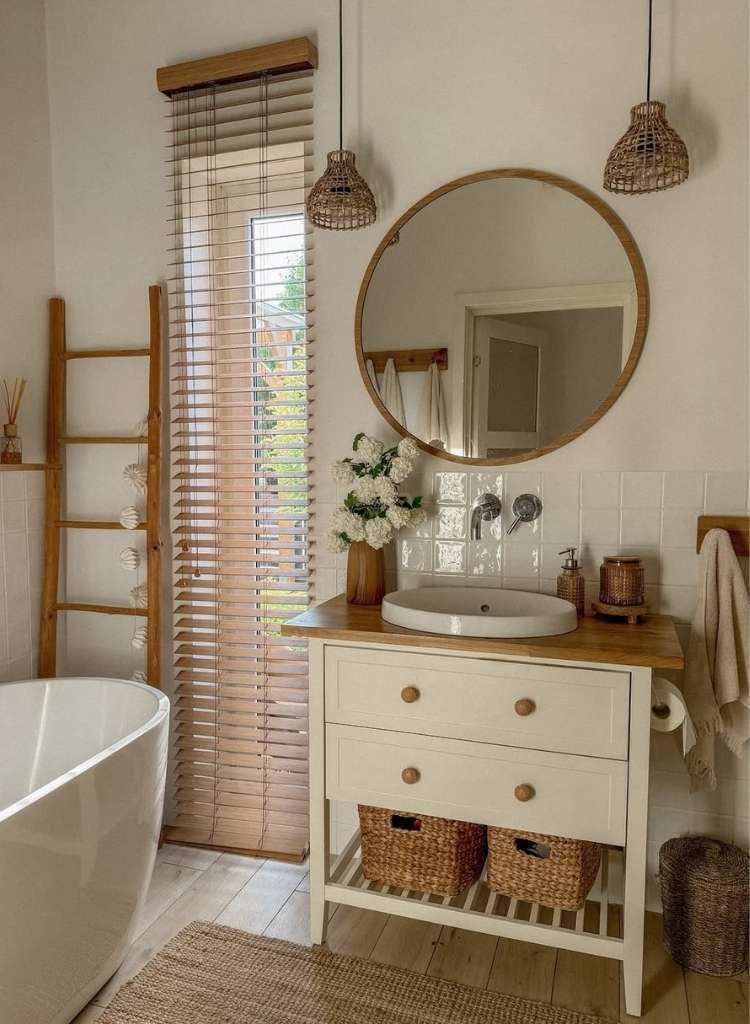 Warm Natural Bathroom Style