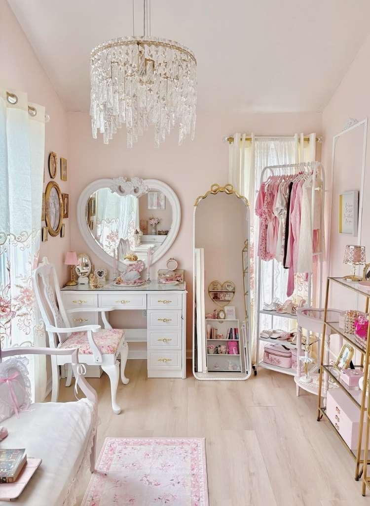 Dreamy Dressing Vanity